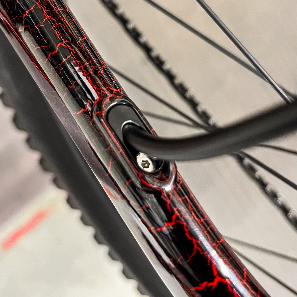 Darco/Lowdown Cable Port Wedge – Chromag Bikes
