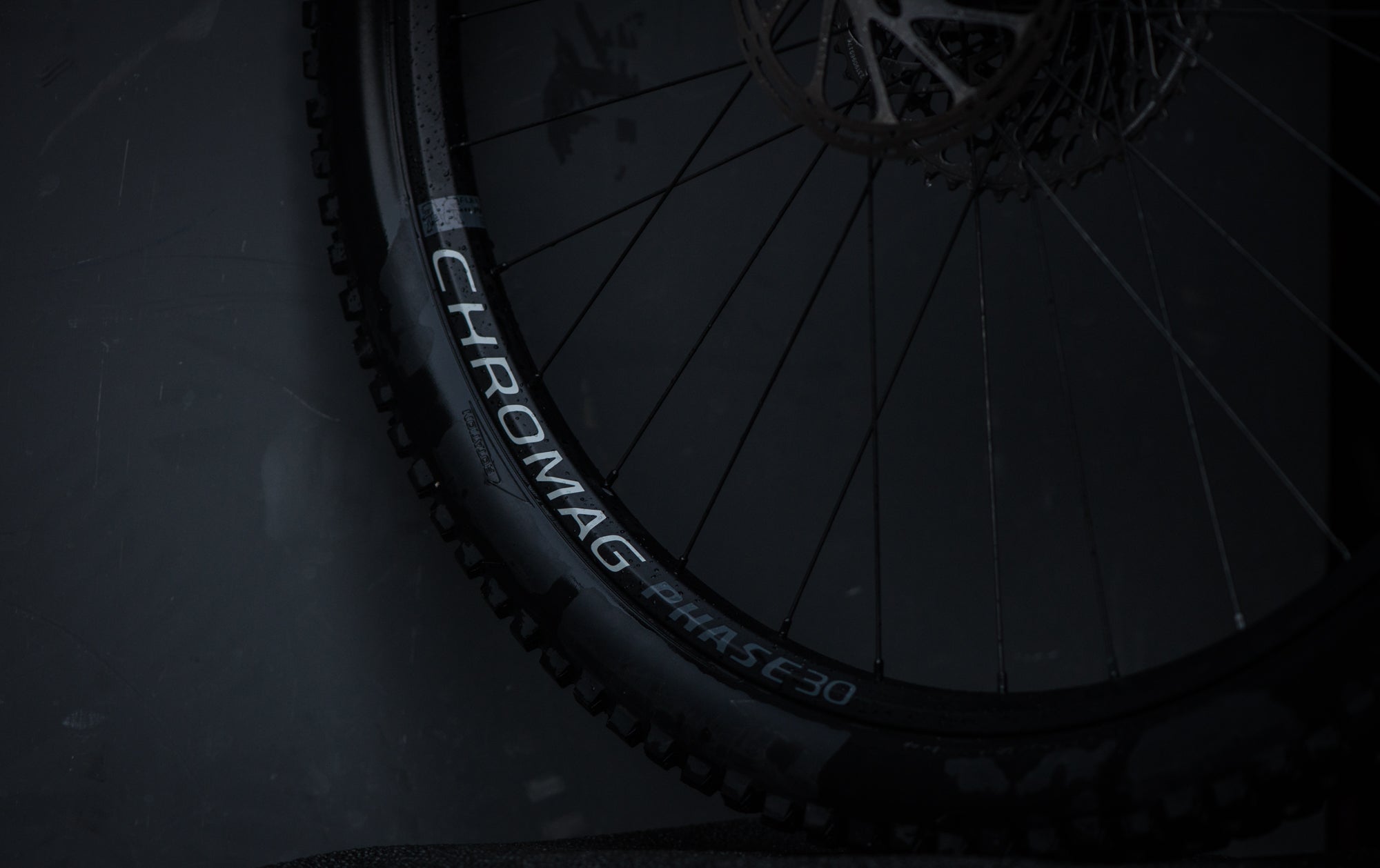 Phase30 Front Wheel | Chromag Bikes | 27.5 and 29 inch mountain