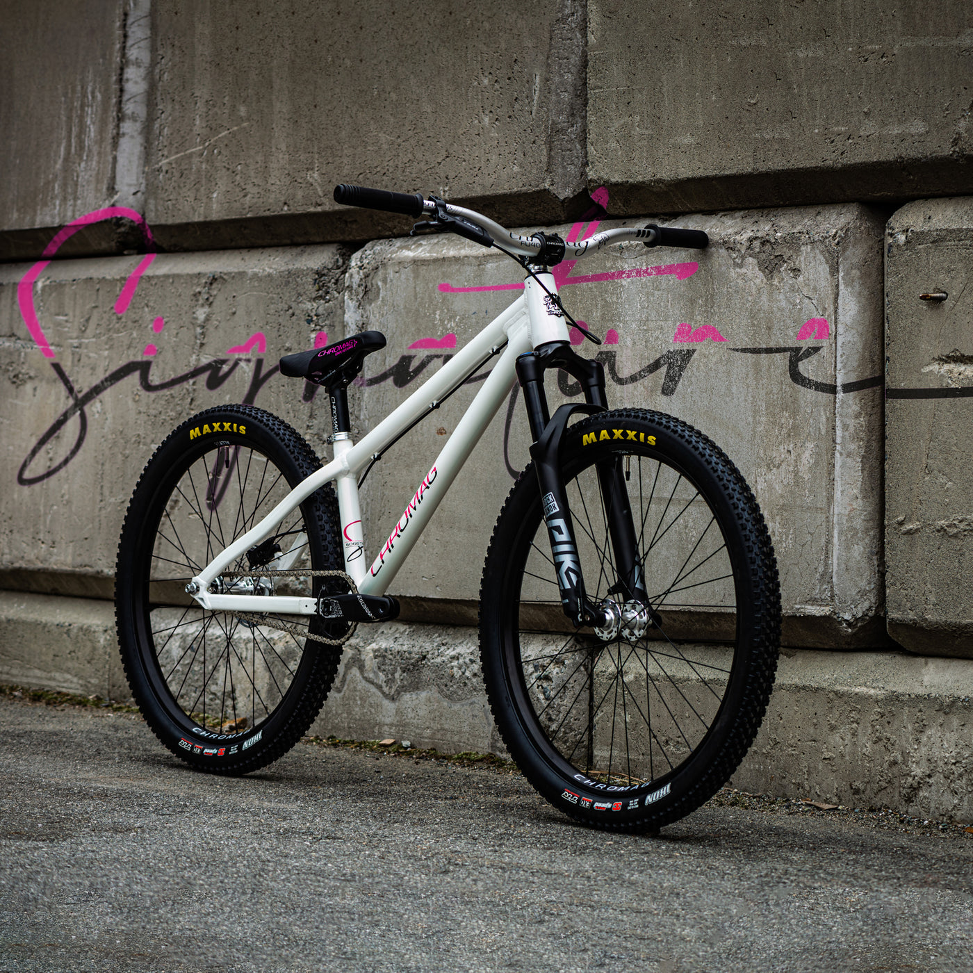 Signature – Chromag Bikes