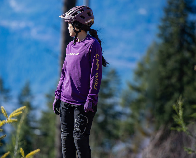Dominion Women's Chromag Bikes Long-sleeve Bike Jersey women's fit
