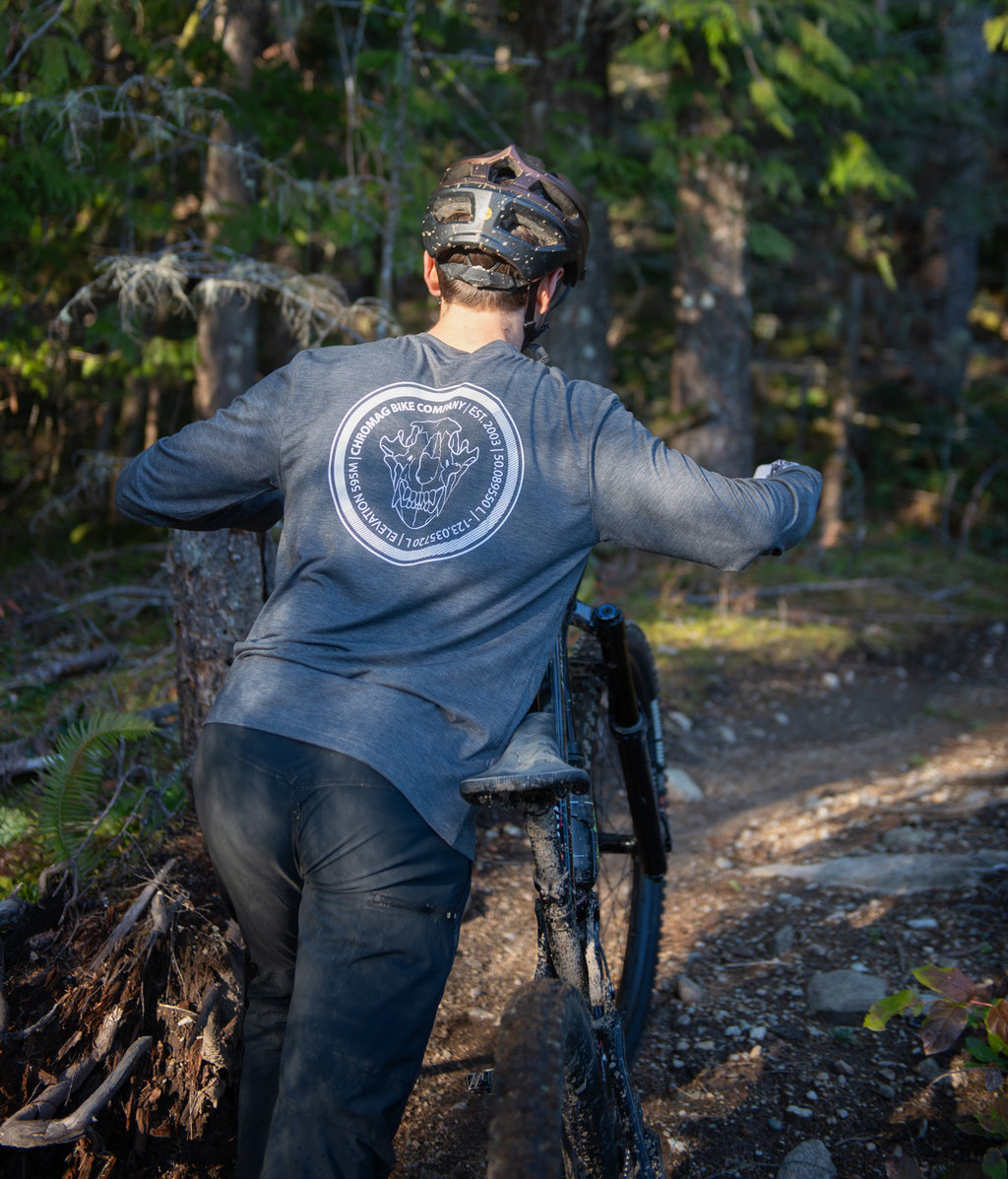 Hunt Tech Tee Men's | Chromag | MTB Long Sleeve Tech Tee Chromag ...