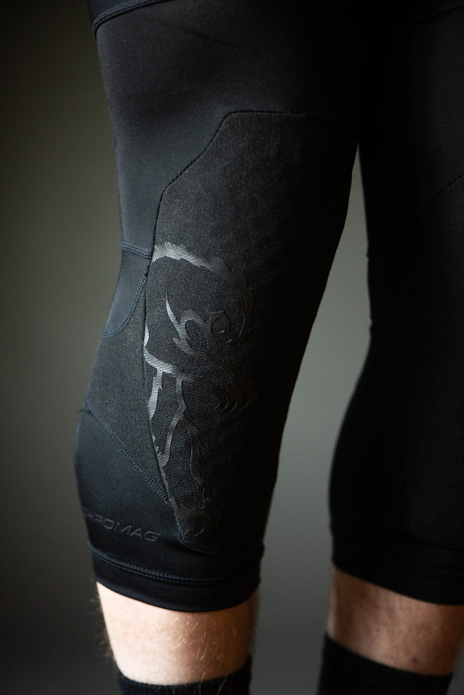 Shift Knee Guard | Chromag Trail MTB Knee Protection – Chromag Bikes