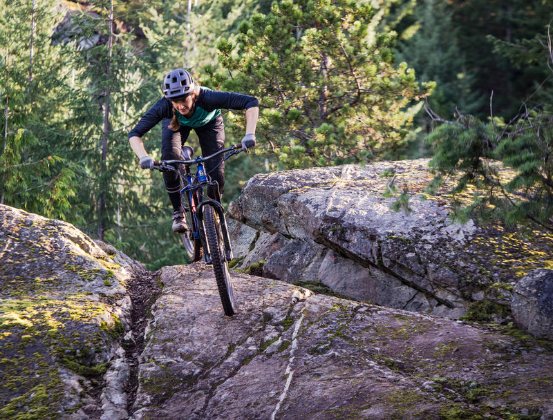Feint Short Womens Mountain Bike Shorts Chromag Bikes 